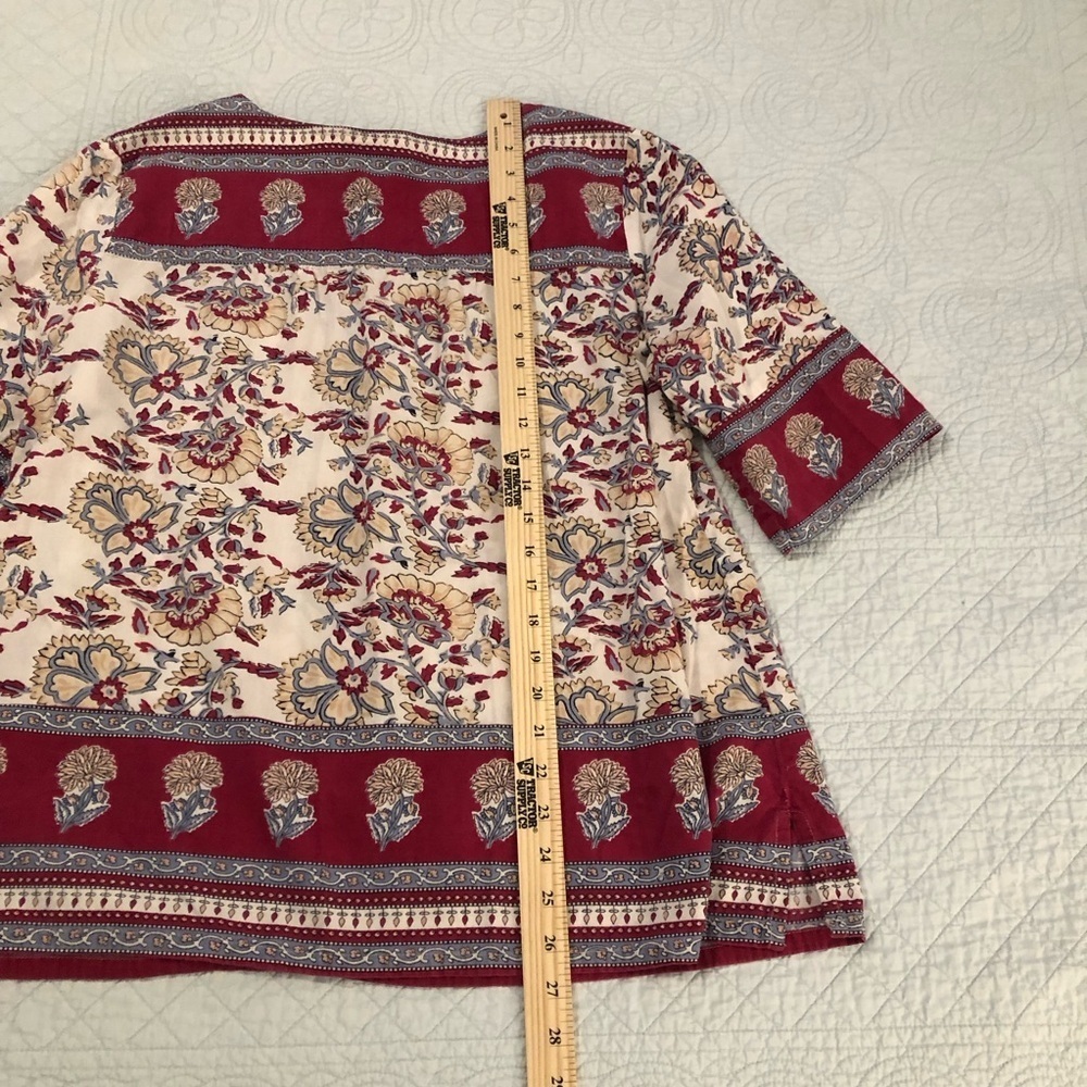 The Vermont Country Store Everbloom peasant top. Size large. - Picture 4 of 6